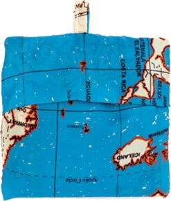 Kikkerland Waszak Voor Op Reis - Wereldkaart Print - Voor Je Vuile Was - Laundry Bag - Travel Accessoire - 17x10 Cm 9 Kikkerland Waszak Voor Op Reis - Wereldkaart Print - Voor Je Vuile Was - Laundry Bag - Travel Accessoire - 17x10 Cm -Dagelijkse Benodigdheden Winkel 1019x1200 8