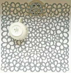 Merkloos Papillon - 2 Stuks Gootsteenmat - Bloem Grijs - 31,5 X 31,5 Cm 6 Merkloos Papillon - 2 Stuks Gootsteenmat - Bloem Grijs - 31,5 X 31,5 Cm -Dagelijkse Benodigdheden Winkel 1170x1200