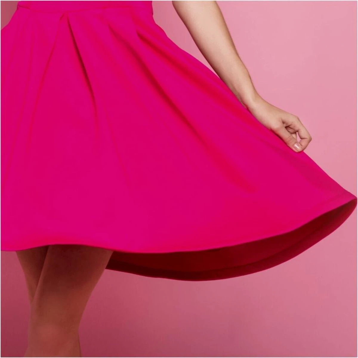 Ariel Vloeibaar Wasmiddel Kleur Color - 5x20 Wasbeurten - Voordeelverpakking 6 Ariel Vloeibaar Wasmiddel Kleur Color - 5x20 Wasbeurten - Voordeelverpakking - Afbeelding 4