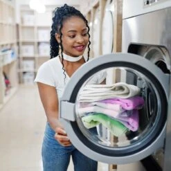 Omo Vloeibaar Wasmiddel Kleur - 100 Wasbeurten - Grootverpakking 14 Omo Vloeibaar Wasmiddel Kleur - 100 Wasbeurten - Grootverpakking -Dagelijkse Benodigdheden Winkel 1200x1200 1967