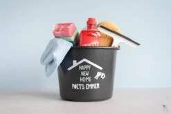 ByMi| Poetsemmer Happy New Home | Cadeautje Huis |Housewarming |Nieuwe Woning | Gepersonaliseerd -Dagelijkse Benodigdheden Winkel 1200x800 22