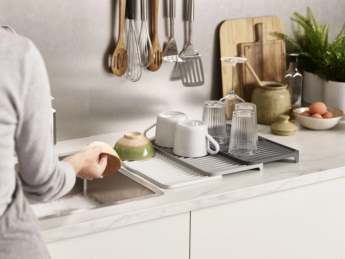 Joseph Joseph - Tier - Afdruipmat - Uitschuifbaar - Grijs 5 Joseph Joseph - Tier - Afdruipmat - Uitschuifbaar - Grijs - Afbeelding 3